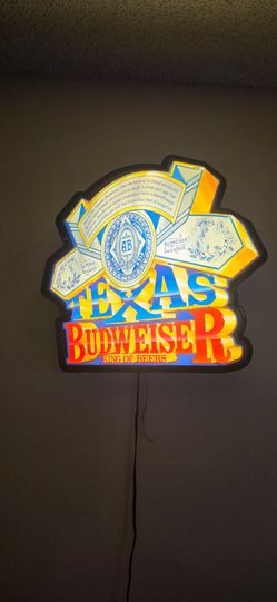 Vintage 24" Large Lighted 3D Texas Budweiser Beer Promo Advertising Sign