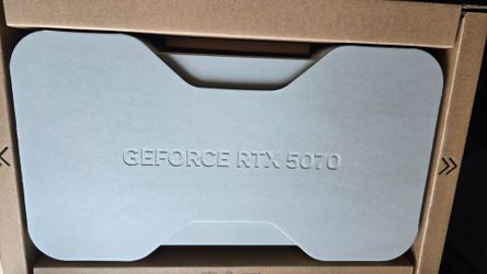 NVIDIA RTX 5070 FOUNDERS EDITION FE