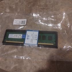 DDR 3  - 16 GB RAM