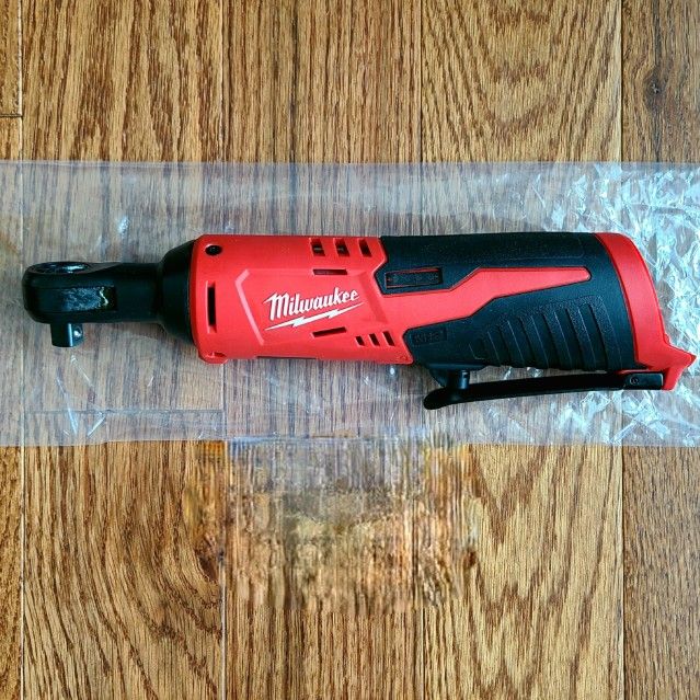 Milwaukee M12 3/8” Ratchet (2457-20 Brand New/Never Used)