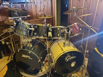 10 Piece Drum Set and symbols