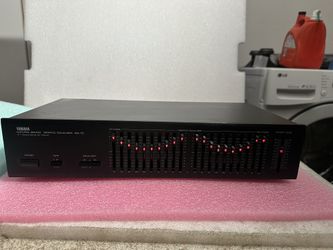 Yamaha EQ-70 10 Band Stereo Graphic Equalizer. MADE IN JAPAN