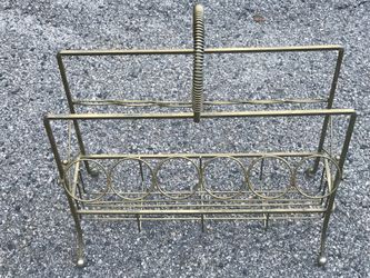 Vintage Mid Century Wine Liquor Metal StNd Bottles Glasses Atomic Age
