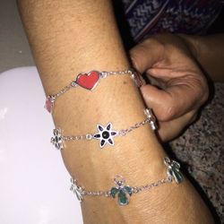 Great For Mother’s Day Beautiful Bracelet .925 Silver Hand Crafted Resin 