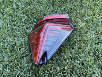 2016 2017 2018 2019 Toyota Mirai Left Driver Side Taillight