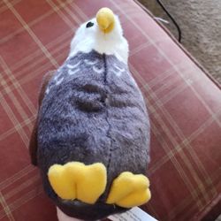 Singing Stuff Animal Eagle 