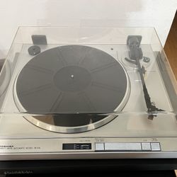 Toshiba SR-D3L Turntable Record Player, Rare Model And Recapped.