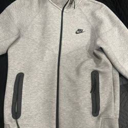 Nike Tech  Fleece 