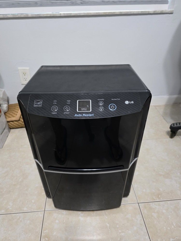 LG dehumidifier