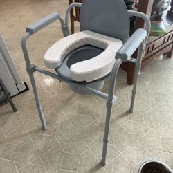 Portable Bed Side Toilet 