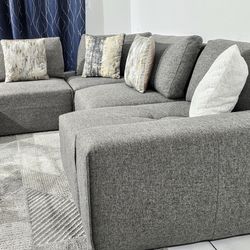 🆓🚚 XL 5 Piece 2023 Modular Sectional
