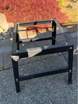 Table saw base