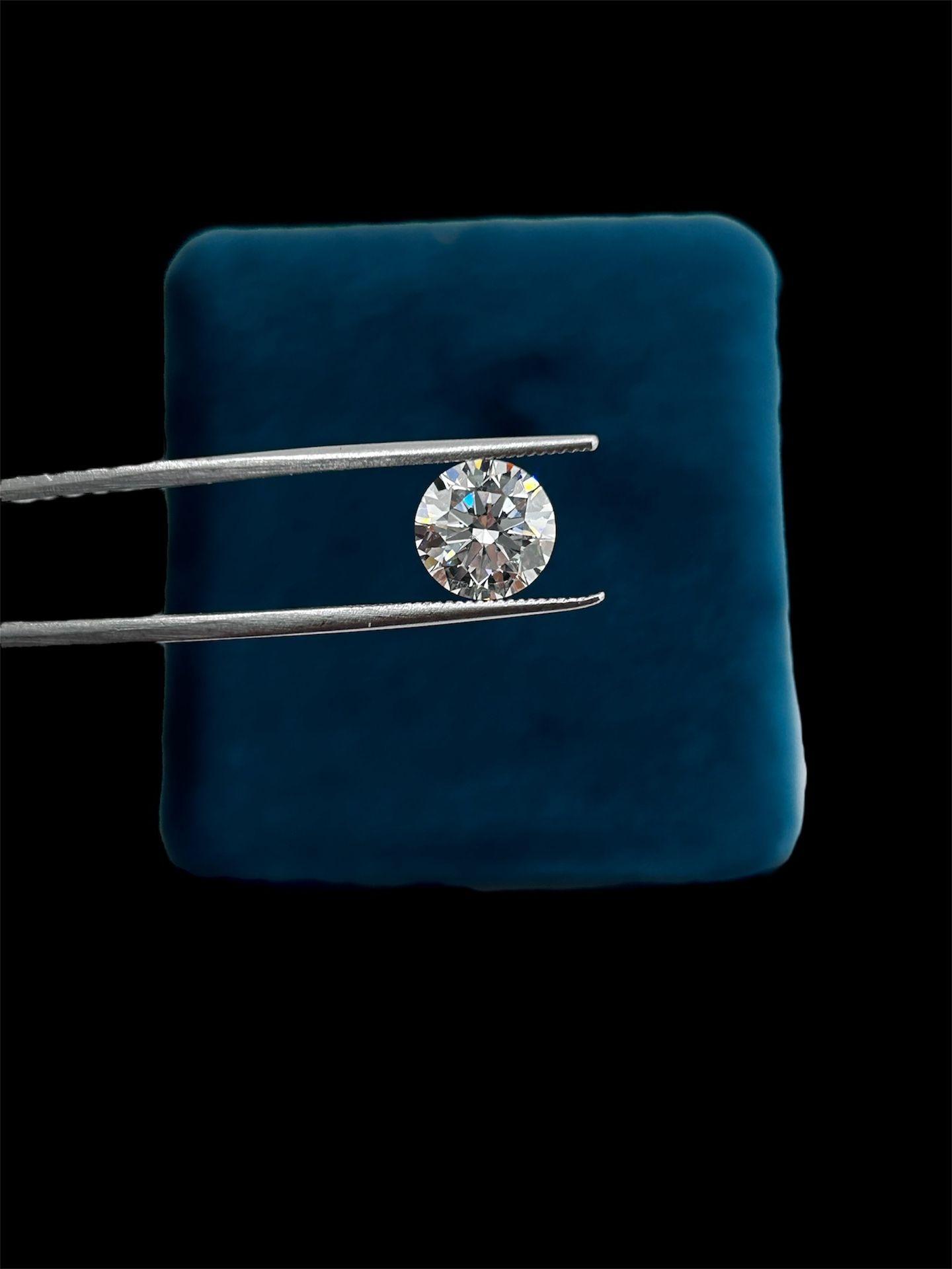 2.07 Ct Lab Grown Round Certified Diamond