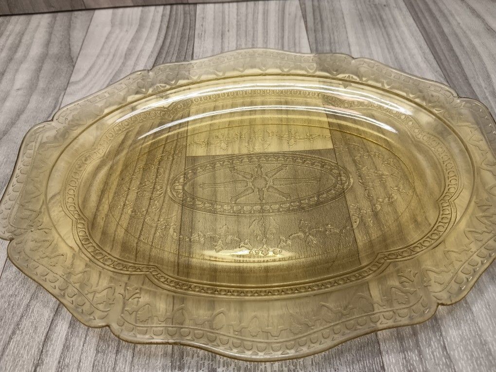 Vintage Federal Amber Yellow Depression Glass Patrician Spoke 11.5" Oval Platter