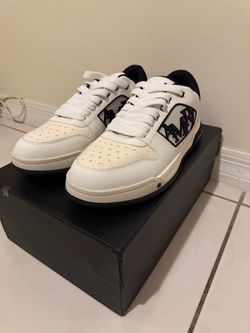 Street wear Sneakers Size 10
