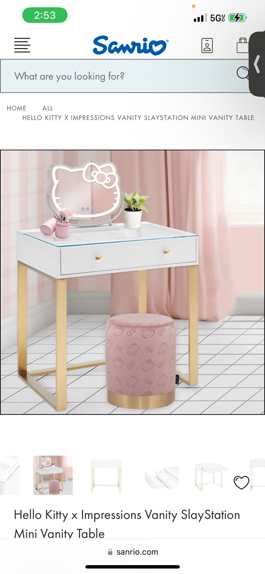 Hello Kitty Velvet Seat