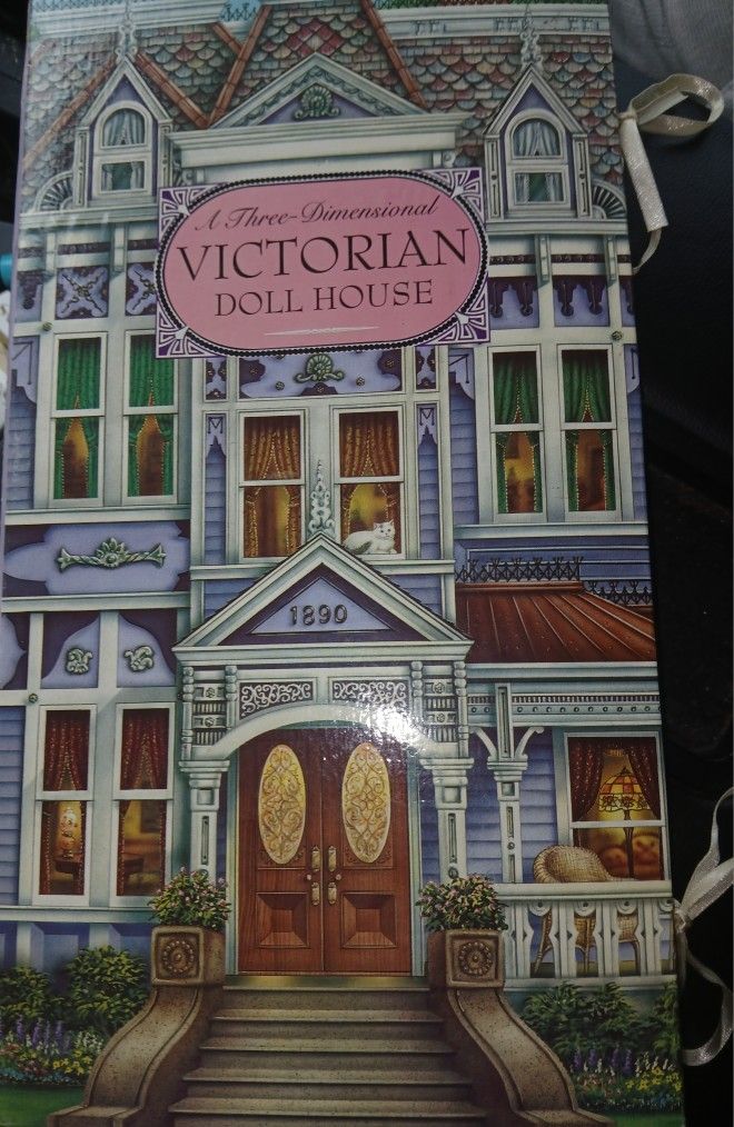 Three-Dimensional Victorian Doll House Book