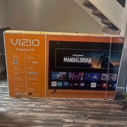 75” Vizio Smart 4K Led Uhd Tv