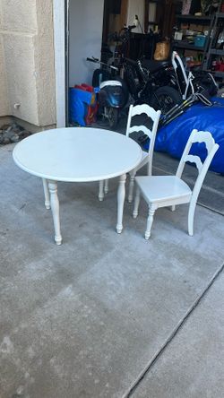 Small White Kids Table