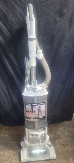 Shark vacuum Cleaner ...