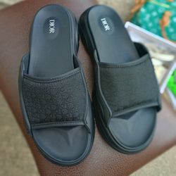 Never worn No Box Christian Dior Monogram Mens slide 10.5 US 