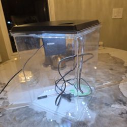 2.5 Gallon Fish Tank