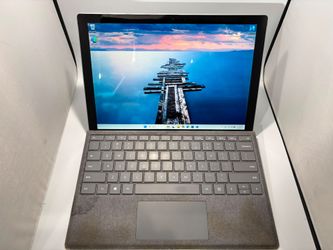 Microsoft Surface Pro 5 Core i5-7300u 2.60Ghz 8GB 256GB -Read Description