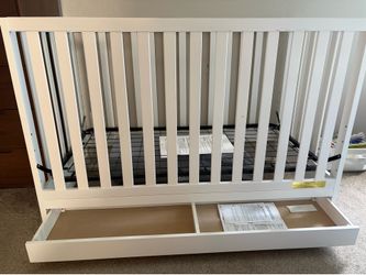 Wooden crib