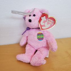 TY Eggs the Bear // The Basket Beanies Collection