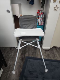 Regalo portable camping highchair