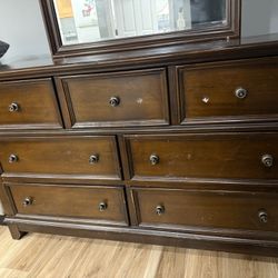 Dresser With Mirror And Night stands