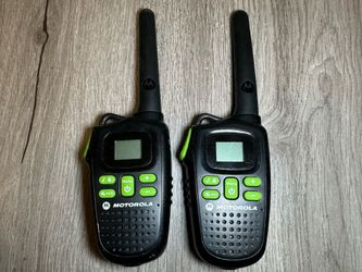 Motorola Walkie Talkies 2-Way Radios – Pair – No Charger