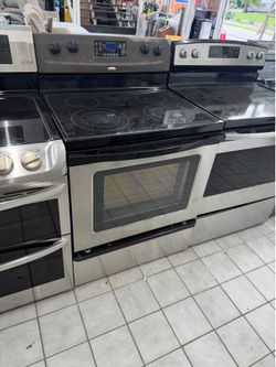 Whirlpool Stainless Steel Electric Range