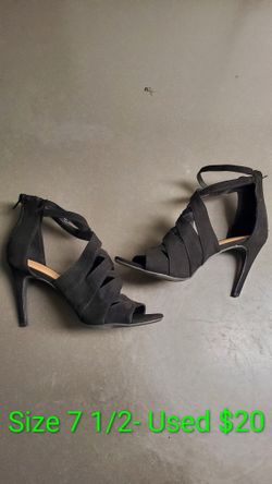 Size 7.5 Black Heels