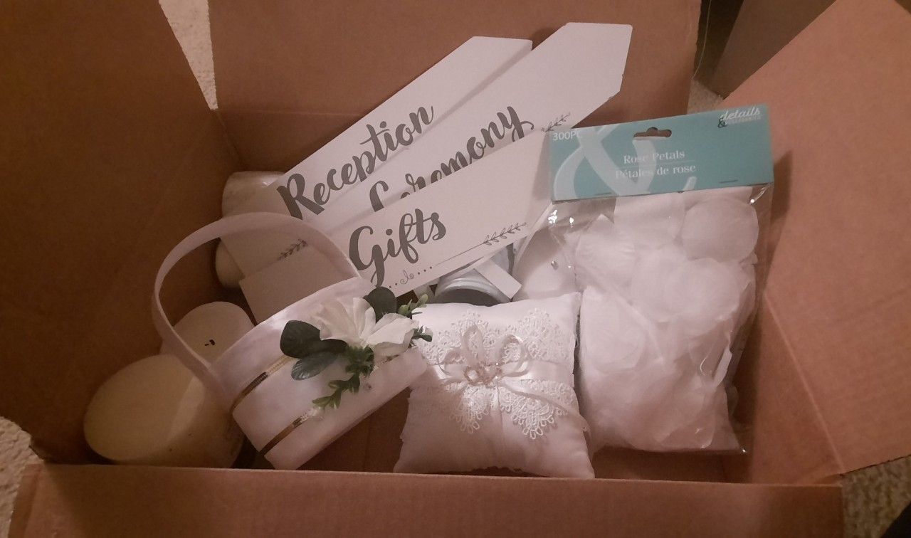 Wedding Supplies