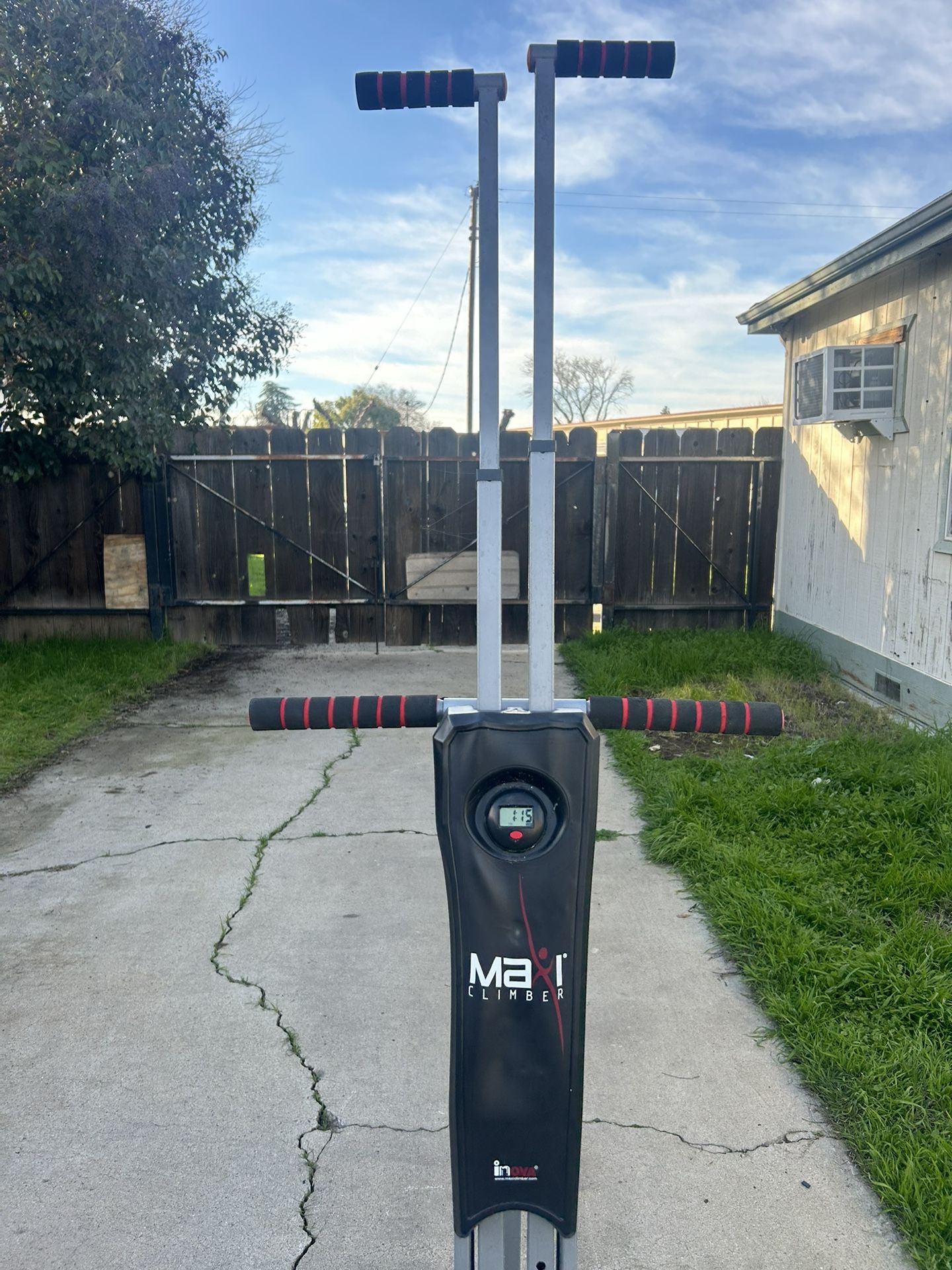 maxi climber workout machine