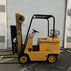 Cat Forklift