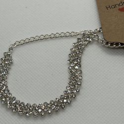 Beautiful Silver Tone Sparkling Adjustable Anklet / Bracelet 