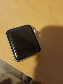Apple watch series 2 42mm with band