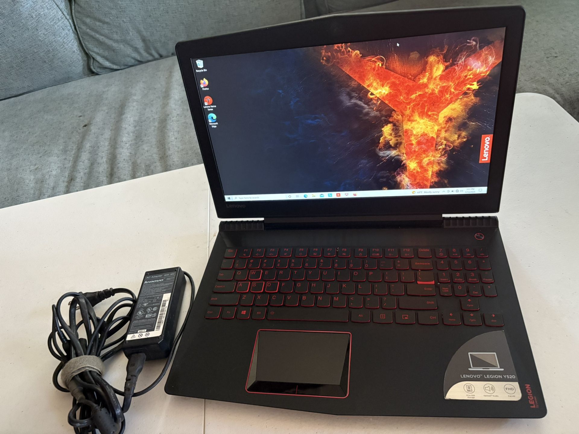 Laptop Lenovo Legion Y520