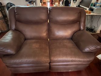 Haining Gelin Brown Double Reclining Loveseat – $175 OBO - LOCAL PICKUP ONLY
