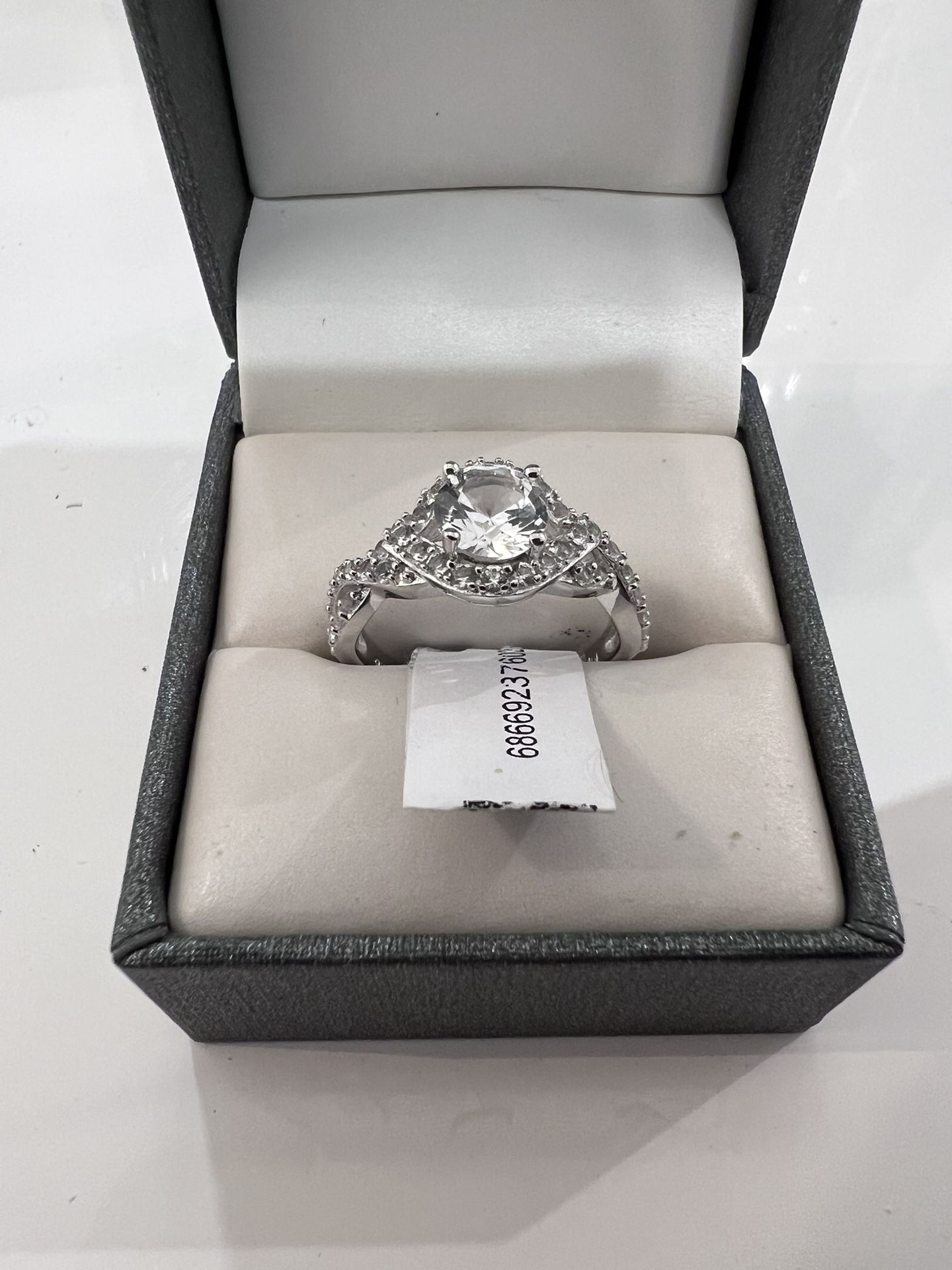 Wedding/engagement Rings