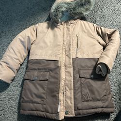 Cat & Jack Coat s6/7