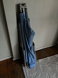 Like New  Folding Camp Cot - Guest Bed / Camping