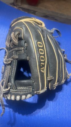 Wilson A1000 11,5 infield glove used broken in
