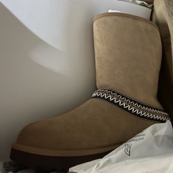 Uggs Brand New For Sale