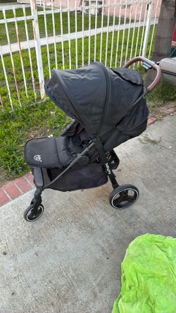 baby stroller 