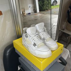 Jordan 4 Pure Money