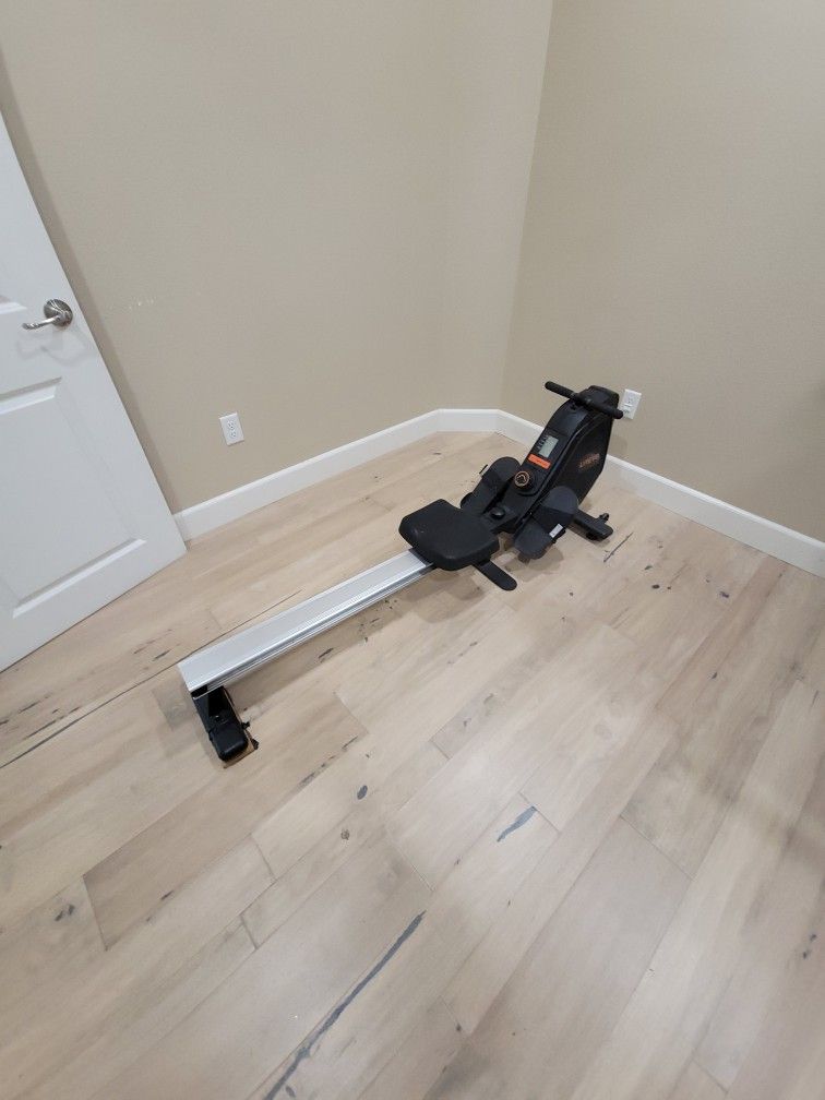 UREVO ROW MACHINE