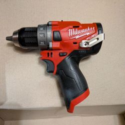 Milwaukee M12 Fuel Hammer Drill 